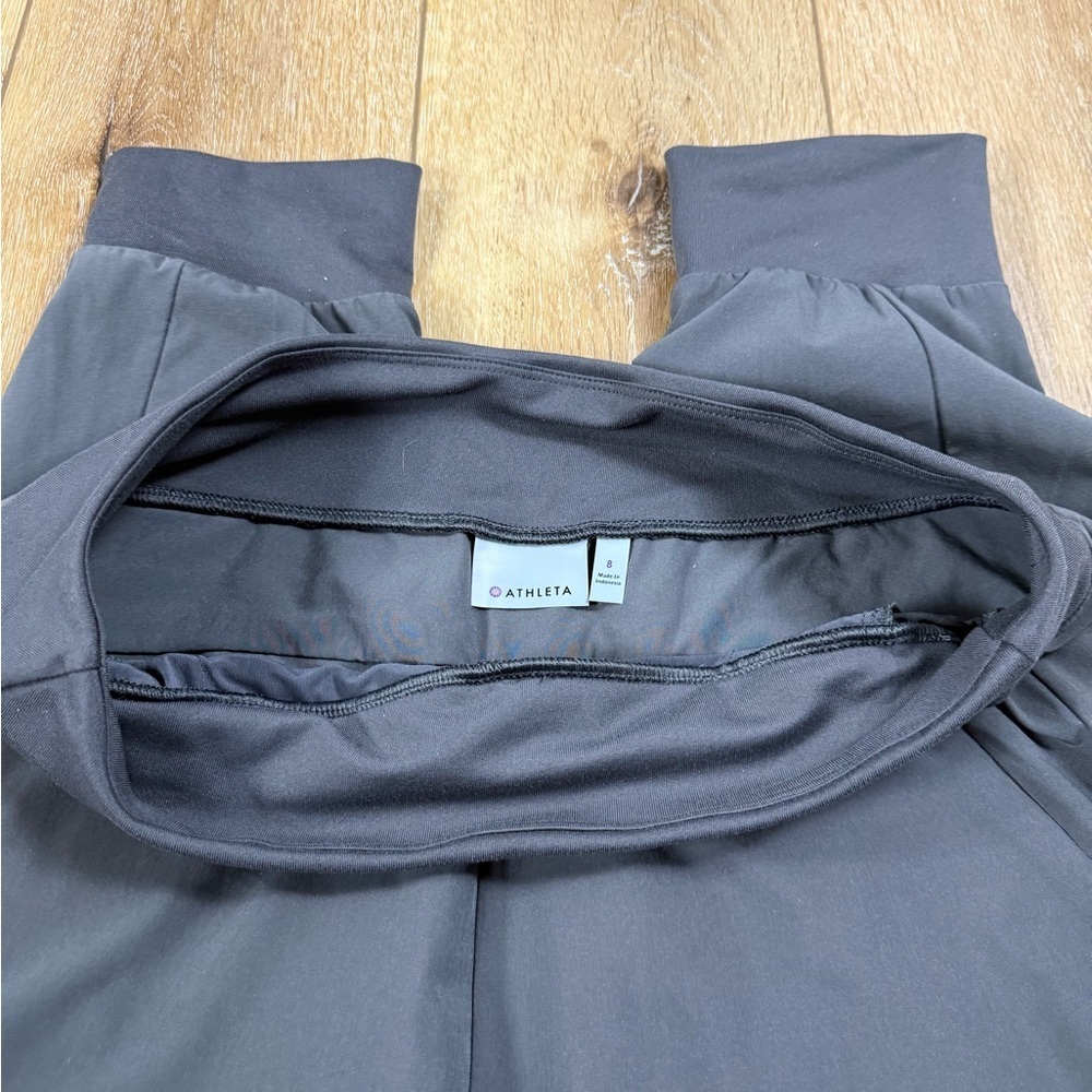 Athleta Gray Joggers Pockets Athleisure Size 8 Women’s - Picture 8 of 11
